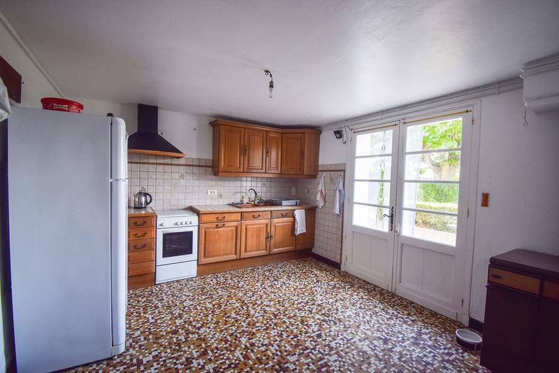 Maison traditionnelle - 156 m² - 7 pièces