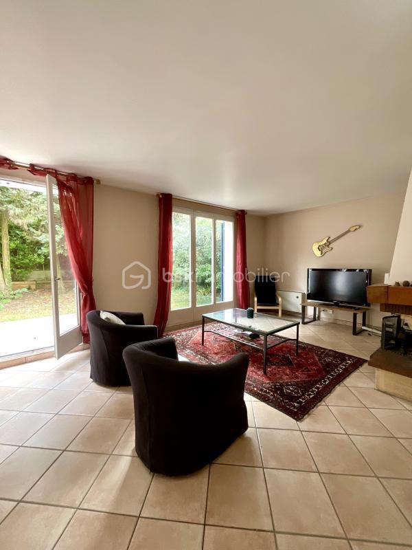 Maison - 160 m² - 7 pièces