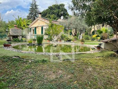 Maison - 166 m² - 5 pièces