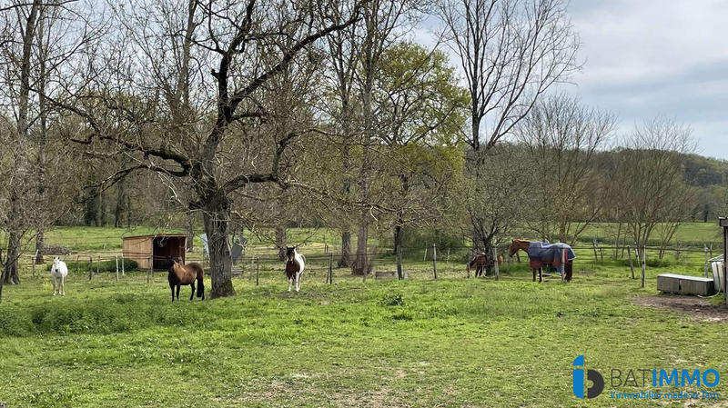 Maison - 180 m² - 6 pièces