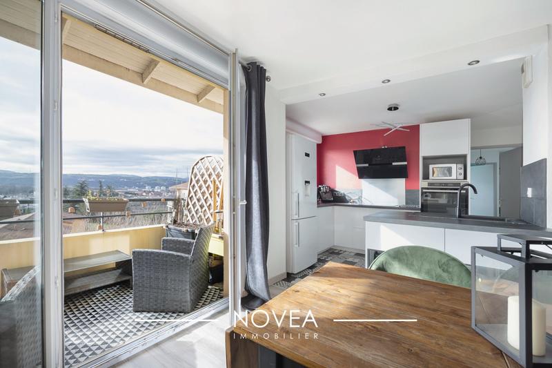 Appartement - 89 m² - 4 pièces