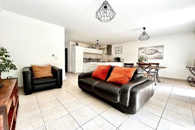 Maison - 83 m² - 4 pièces