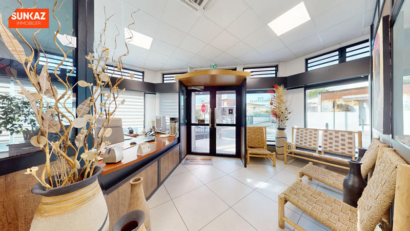 Local d'activités - 220 m²