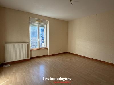 Appartement - 92 m² - 4 pièces
