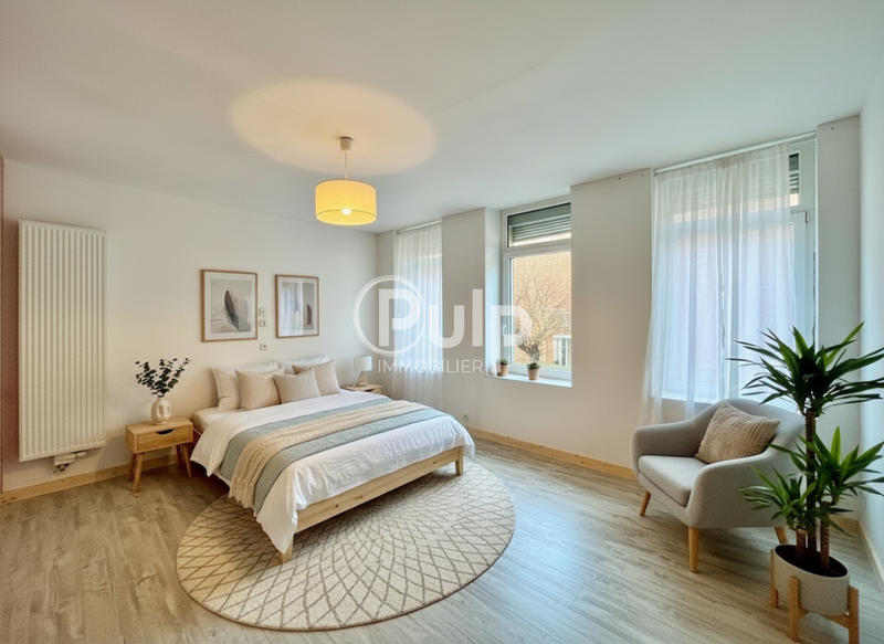 Maison - 160 m² - 6 pièces