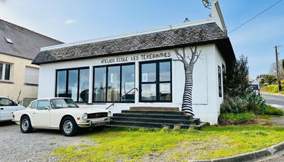 Atelier d'activités - 180 m²