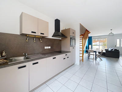 Maison - 80 m² - 5 pièces