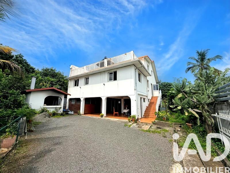 Maison - 174 m² - 7 pièces