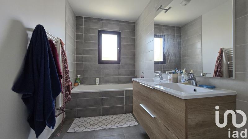 Maison - 87 m² - 4 pièces