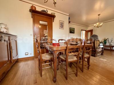 Appartement - 80 m² - 3 pièces