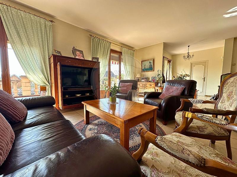 Maison - 145 m² - 7 pièces