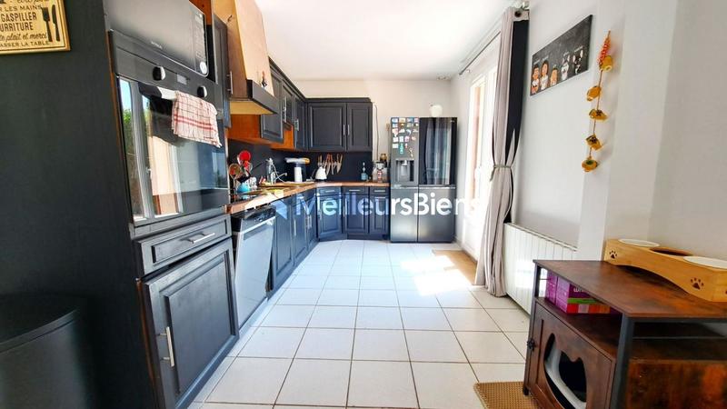 Maison - 107 m² - 6 pièces