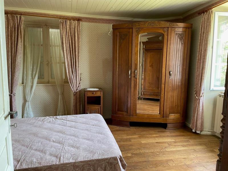 Corps de ferme - 157 m² - 7 pièces