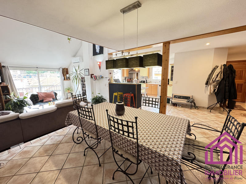 Appartement - 131 m² - 4 pièces