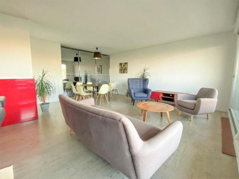 Appartement - 80 m² - 3 pièces