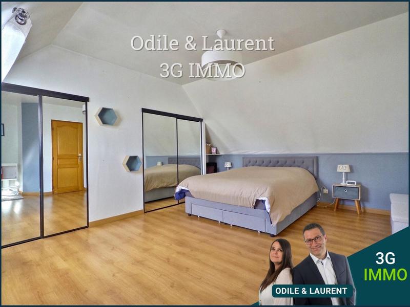 Maison - 99 m² - 5 pièces