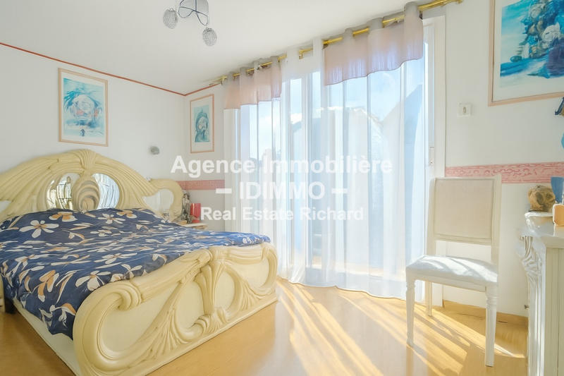 Maison - 114 m² - 5 pièces