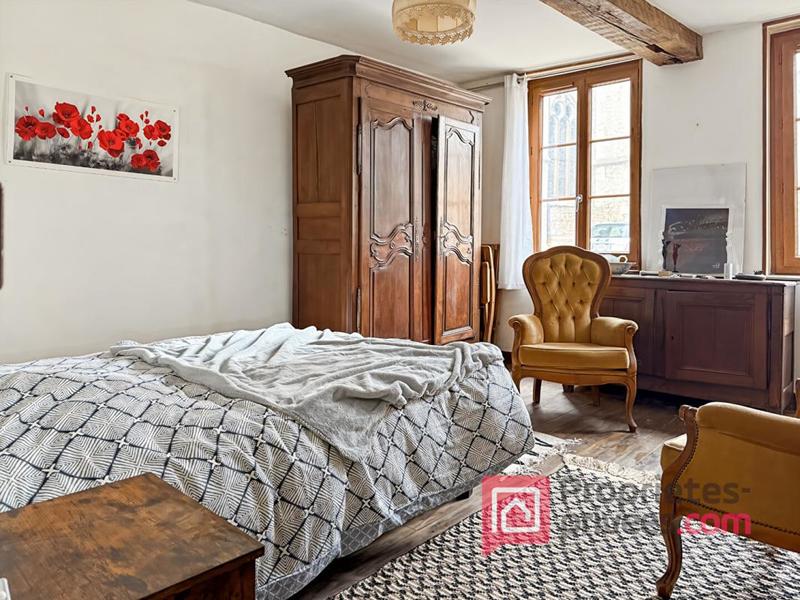 Maison - 135 m² - 6 pièces