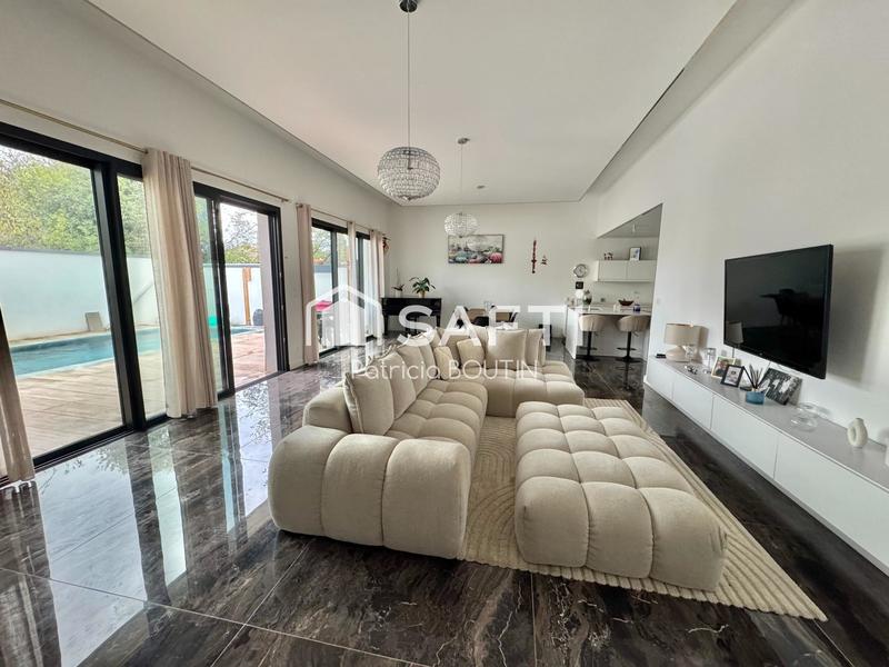 Maison - 139 m² - 6 pièces