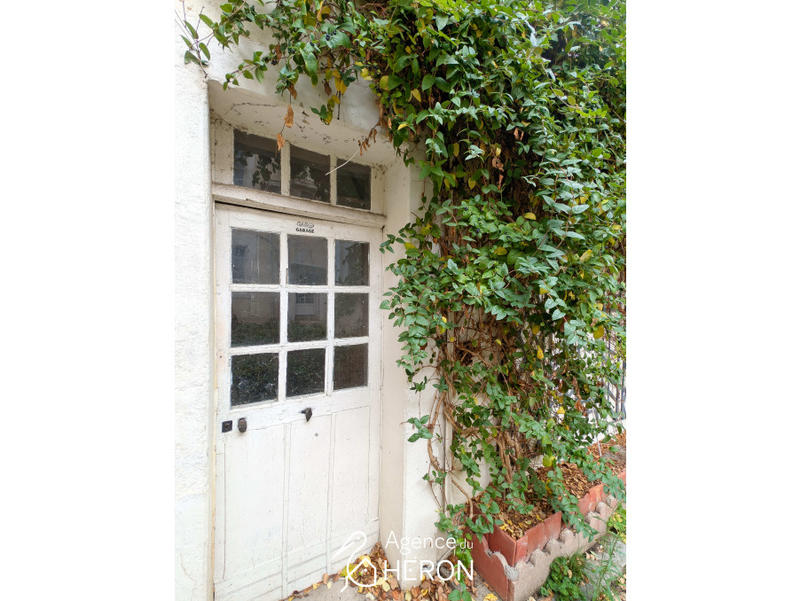 Maison - 204 m² - 8 pièces