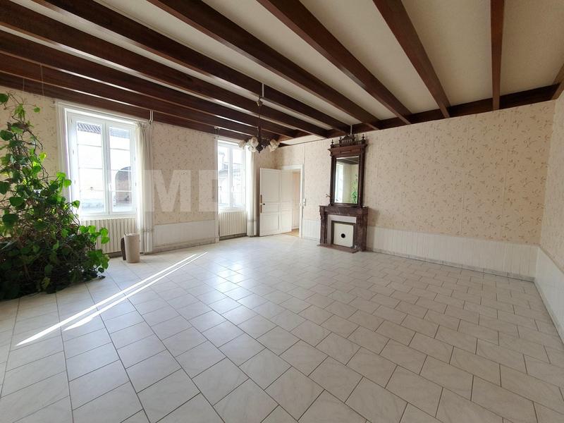 Maison ancienne - 180 m² - 7 pièces