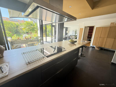 Maison - 160 m² - 7 pièces