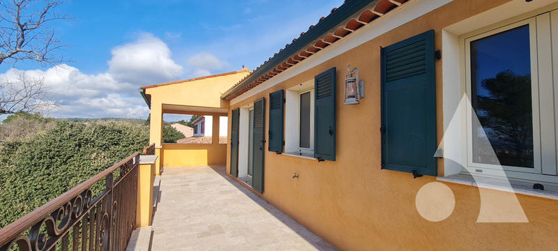 Villa - 205 m² - 5 pièces