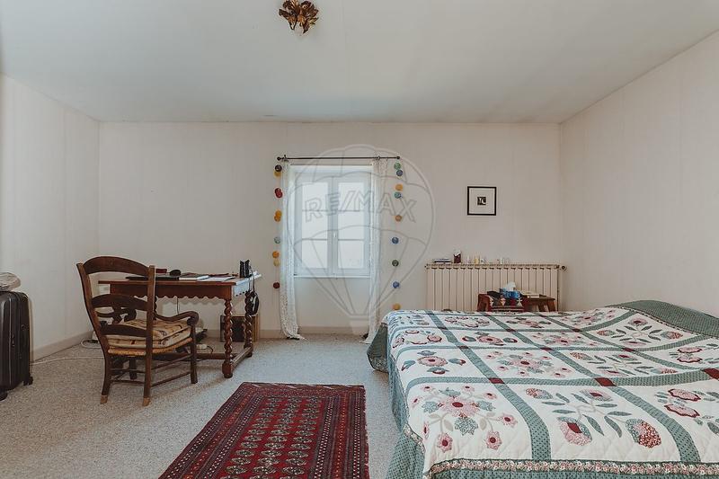 Maison de village - 190 m² - 7 pièces