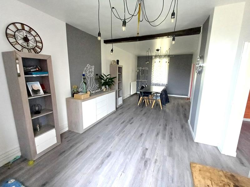 Maison - 138 m² - 5 pièces