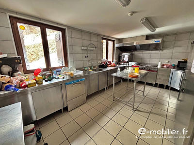 Châlet - 334 m² - 15 pièces