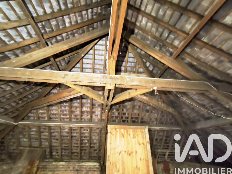 Maison - 198 m² - 8 pièces