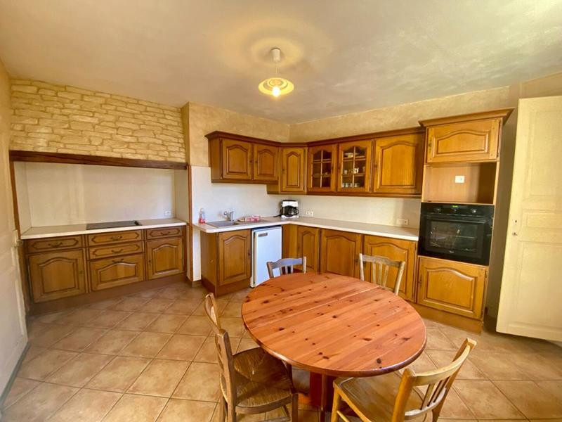 Maison de bourg - 100 m² - 6 pièces