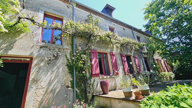 Maison - 216 m² - 8 pièces