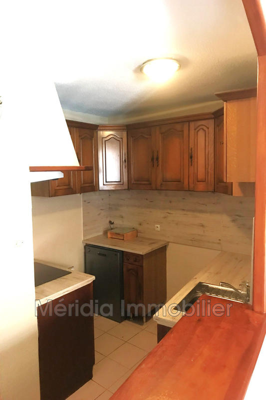 Maison - 208 m² - 9 pièces