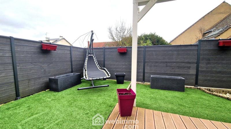 Maison - 122 m² - 5 pièces