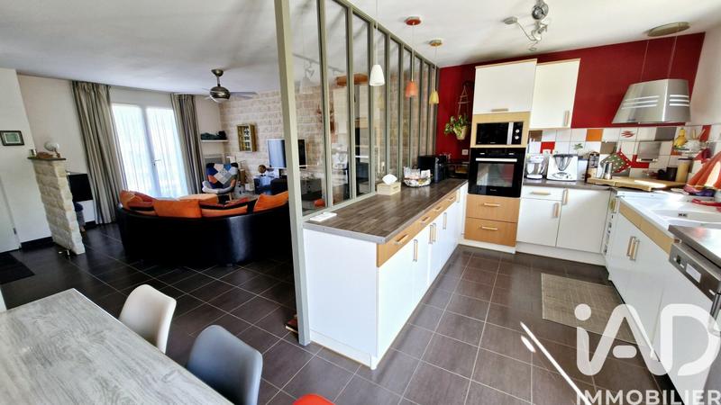 Maison - 80 m² - 5 pièces