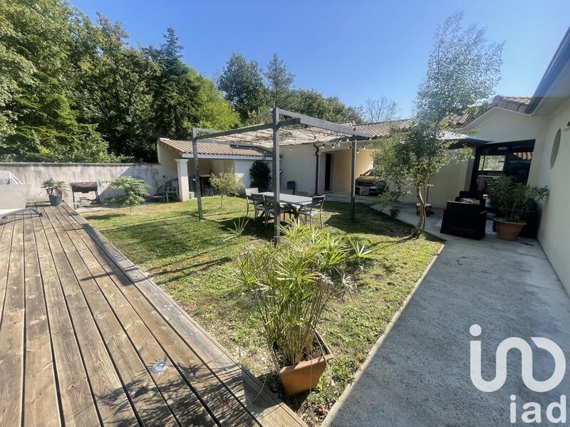 Maison - 144 m² - 5 pièces