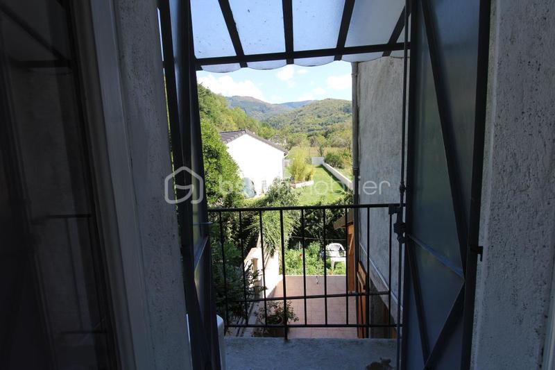 Immeuble - 190 m² - 10 pièces