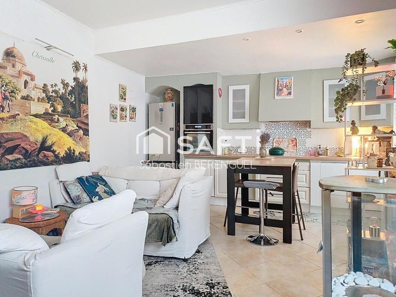 Maison - 97 m² - 4 pièces