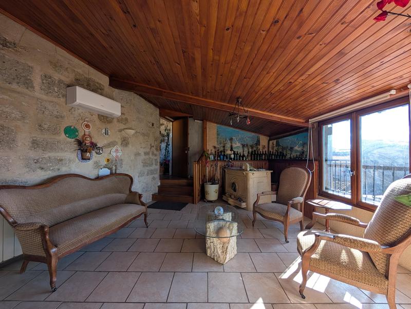 Appartement - 89 m² - 5 pièces