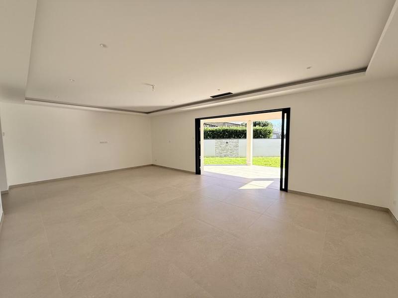 Maison - 176 m² - 6 pièces