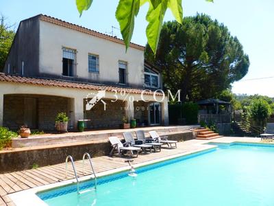 Maison - 132 m² - 6 pièces