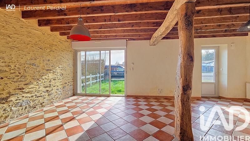 Maison - 90 m² - 5 pièces
