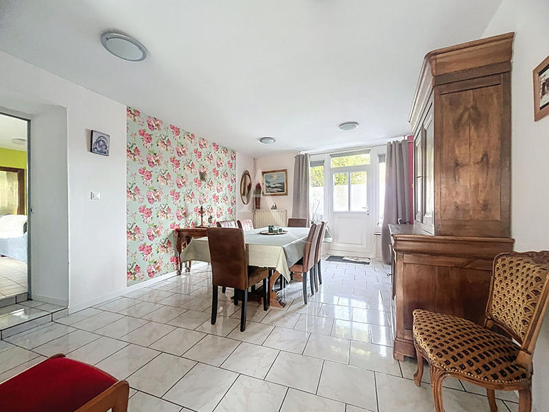 Maison - 149 m² - 7 pièces