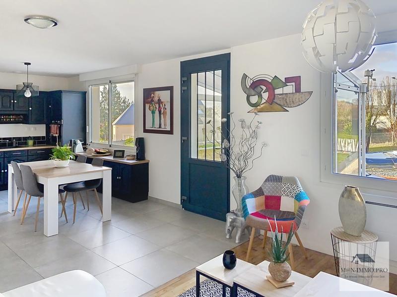 Maison - 102 m² - 5 pièces