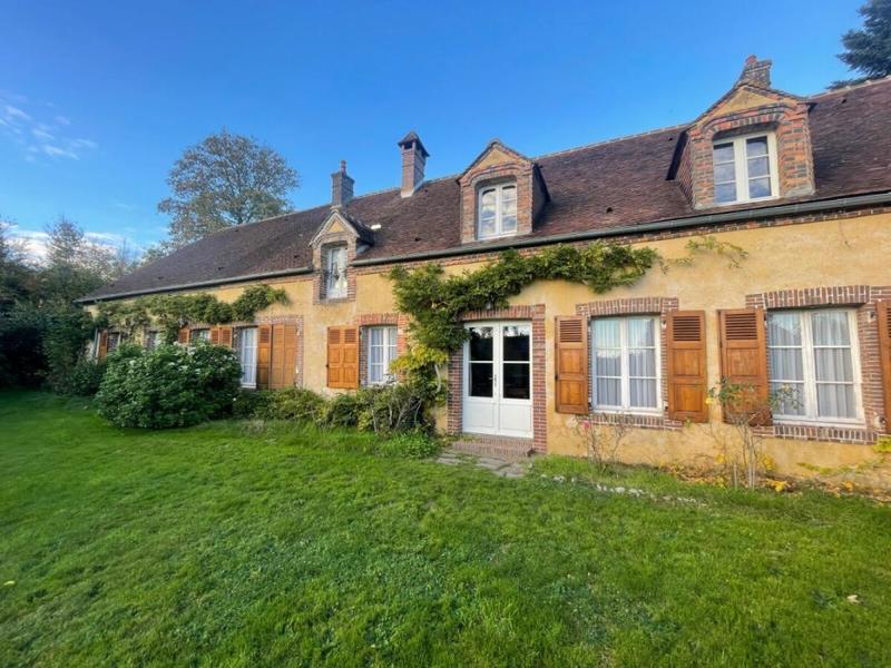 Maison - 232 m² - 10 pièces