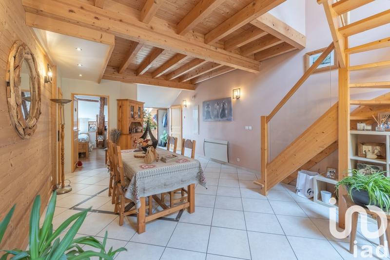 Duplex - 111 m² - 4 pièces