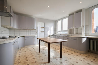 Appartement - 130 m² - 6 pièces