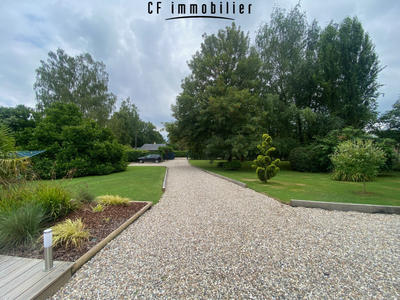 Maison - 104 m² - 5 pièces