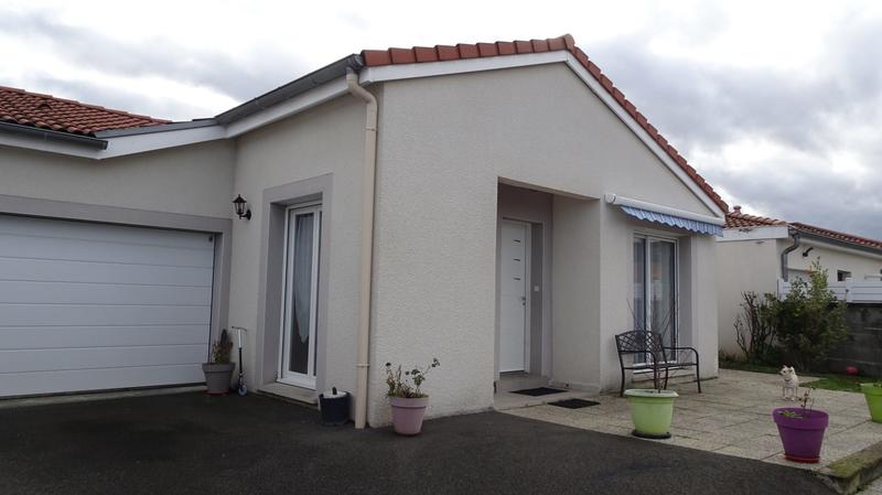 Maison - 90 m² - 4 pièces